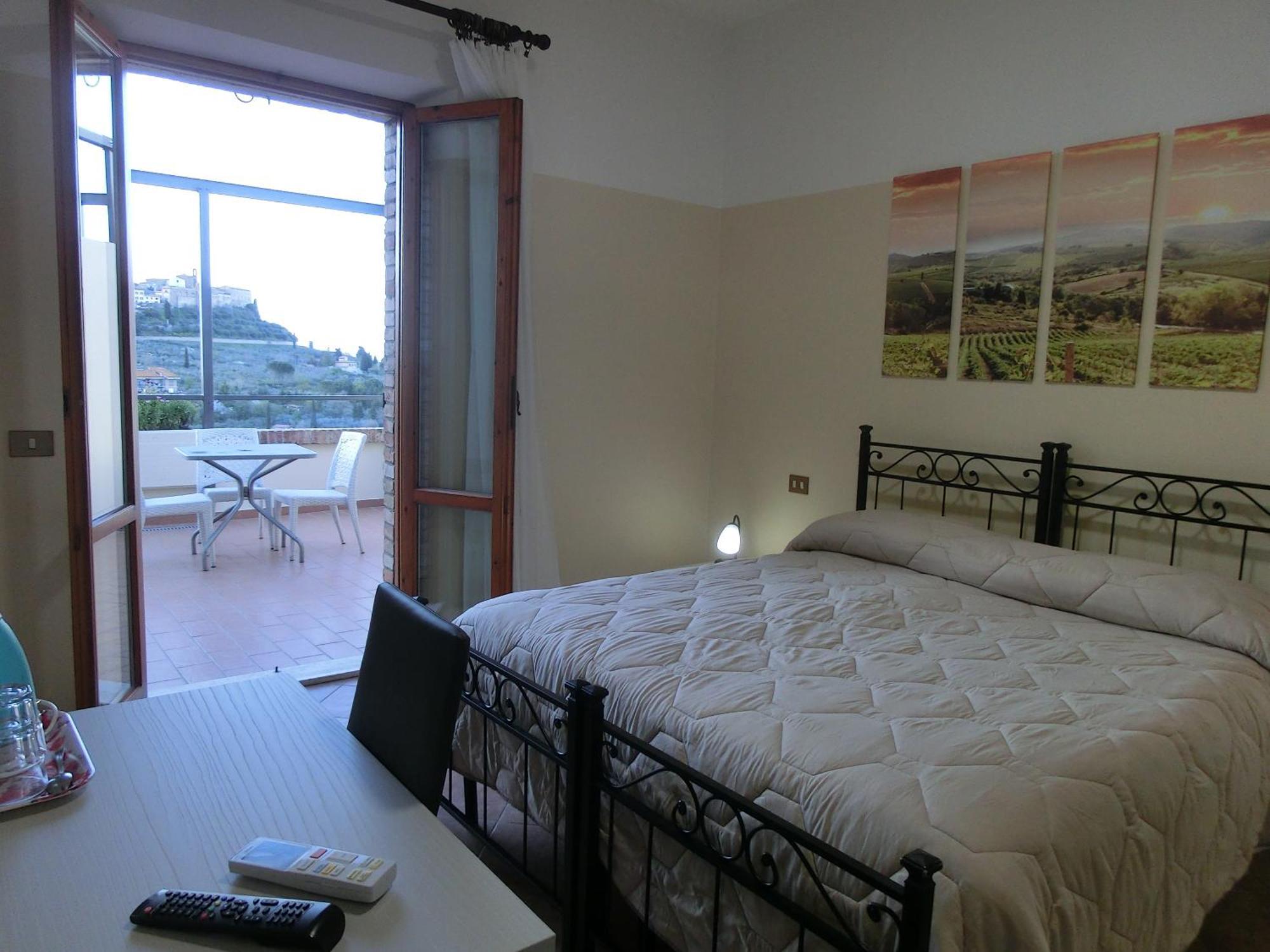 Agriturismo La Pietriccia Chianciano Terme Exterior photo